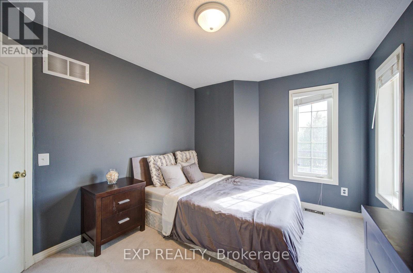 76 FORD WILSON BOULEVARD - 26