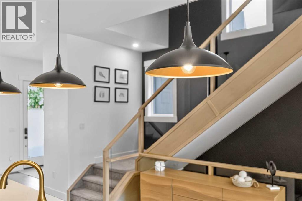 2430 26 Street SW - Image 11