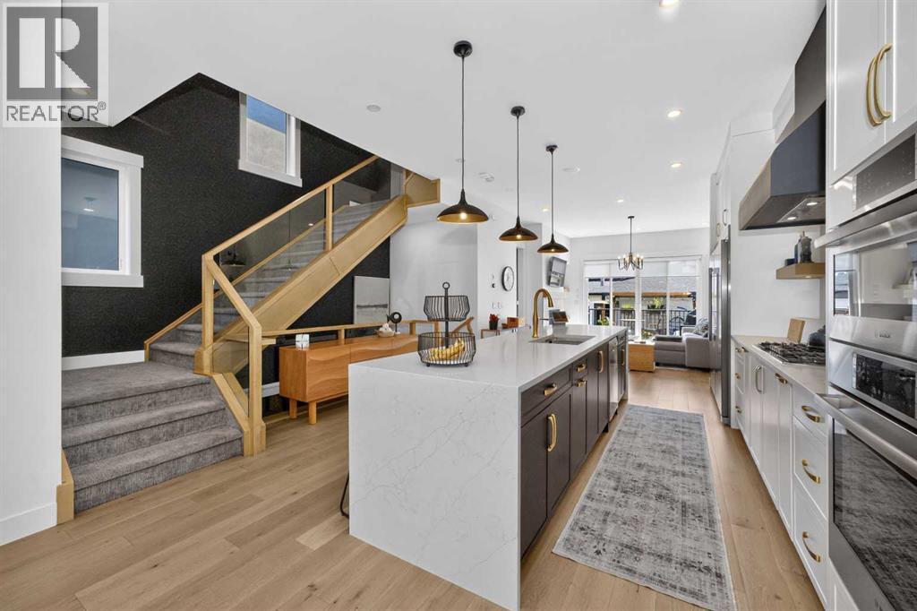 2430 26 Street SW - Image 14