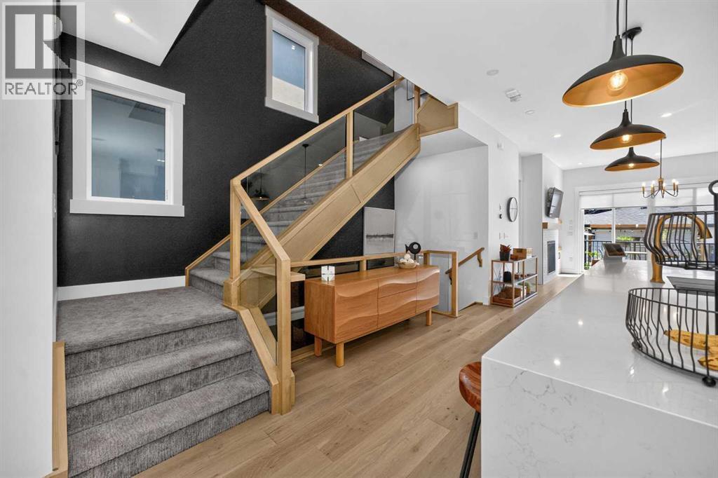 2430 26 Street SW - Image 15