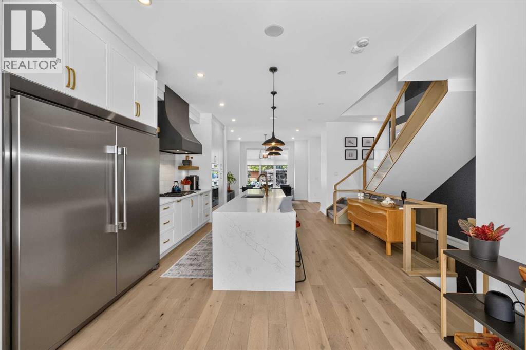 2430 26 Street SW - Image 17