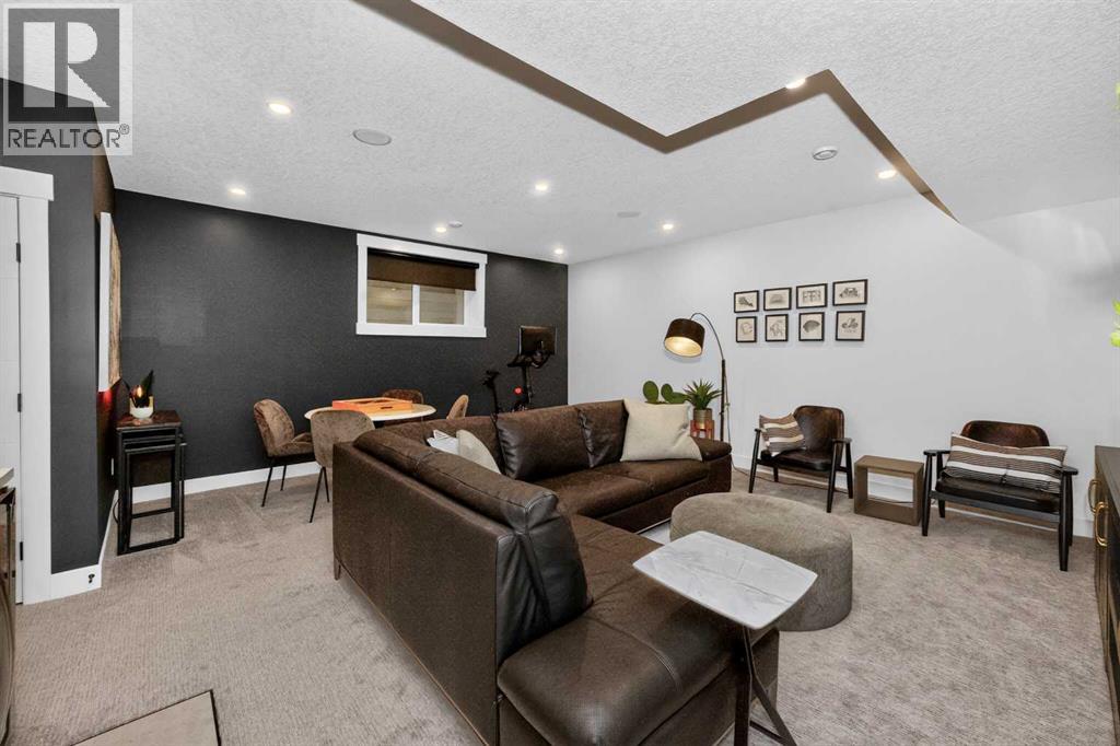 2430 26 Street SW - Image 35