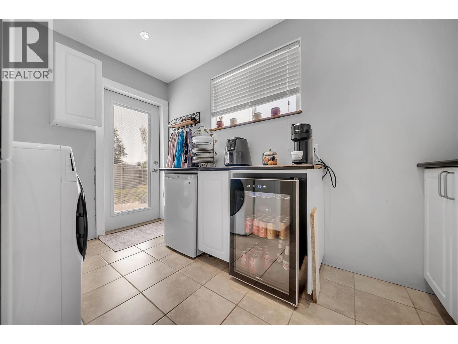 1366 Ridgedale Avenue - 14