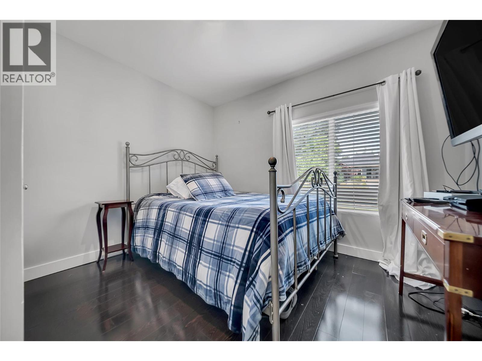 1366 Ridgedale Avenue - 17