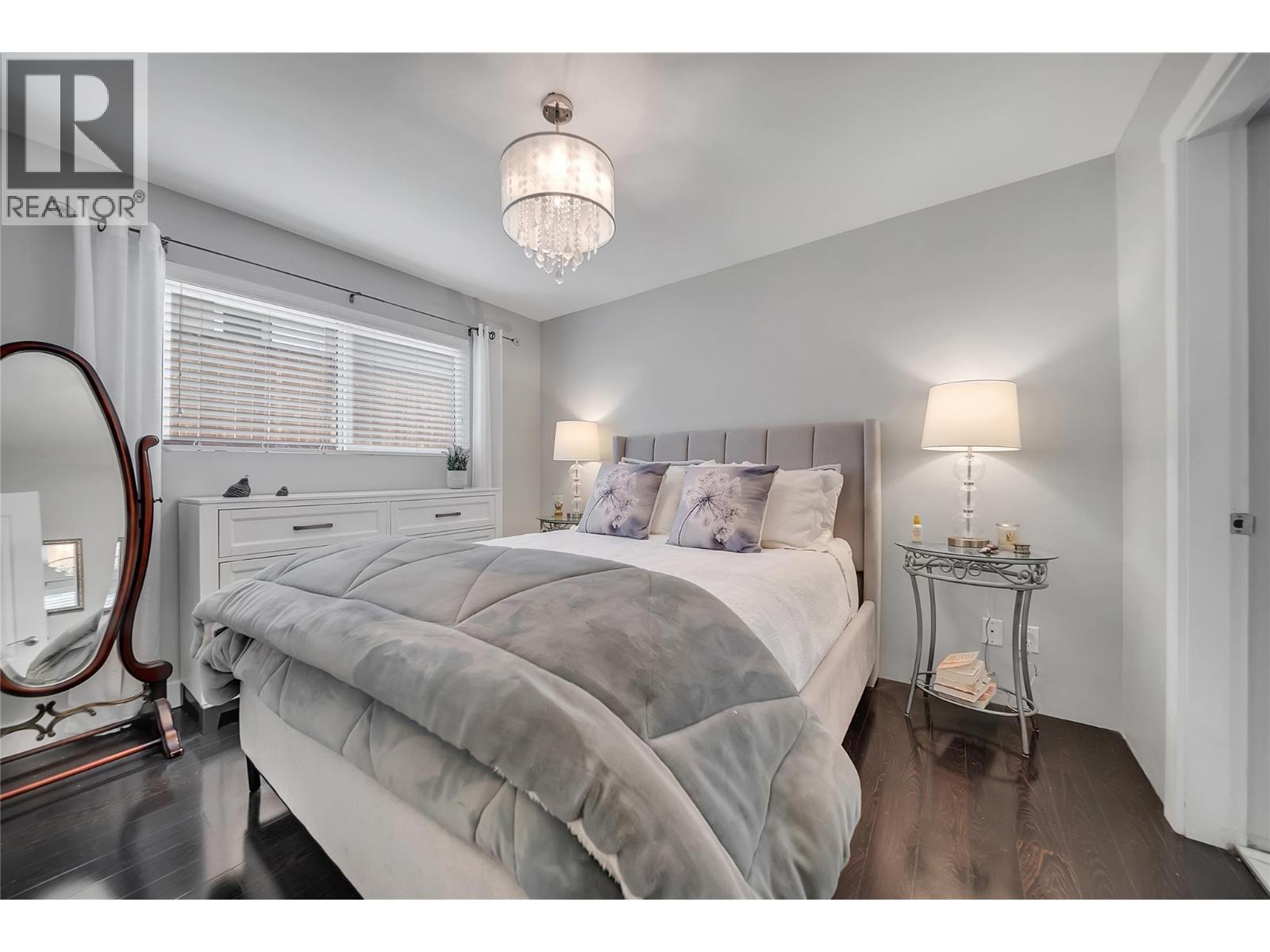 1366 Ridgedale Avenue - 18