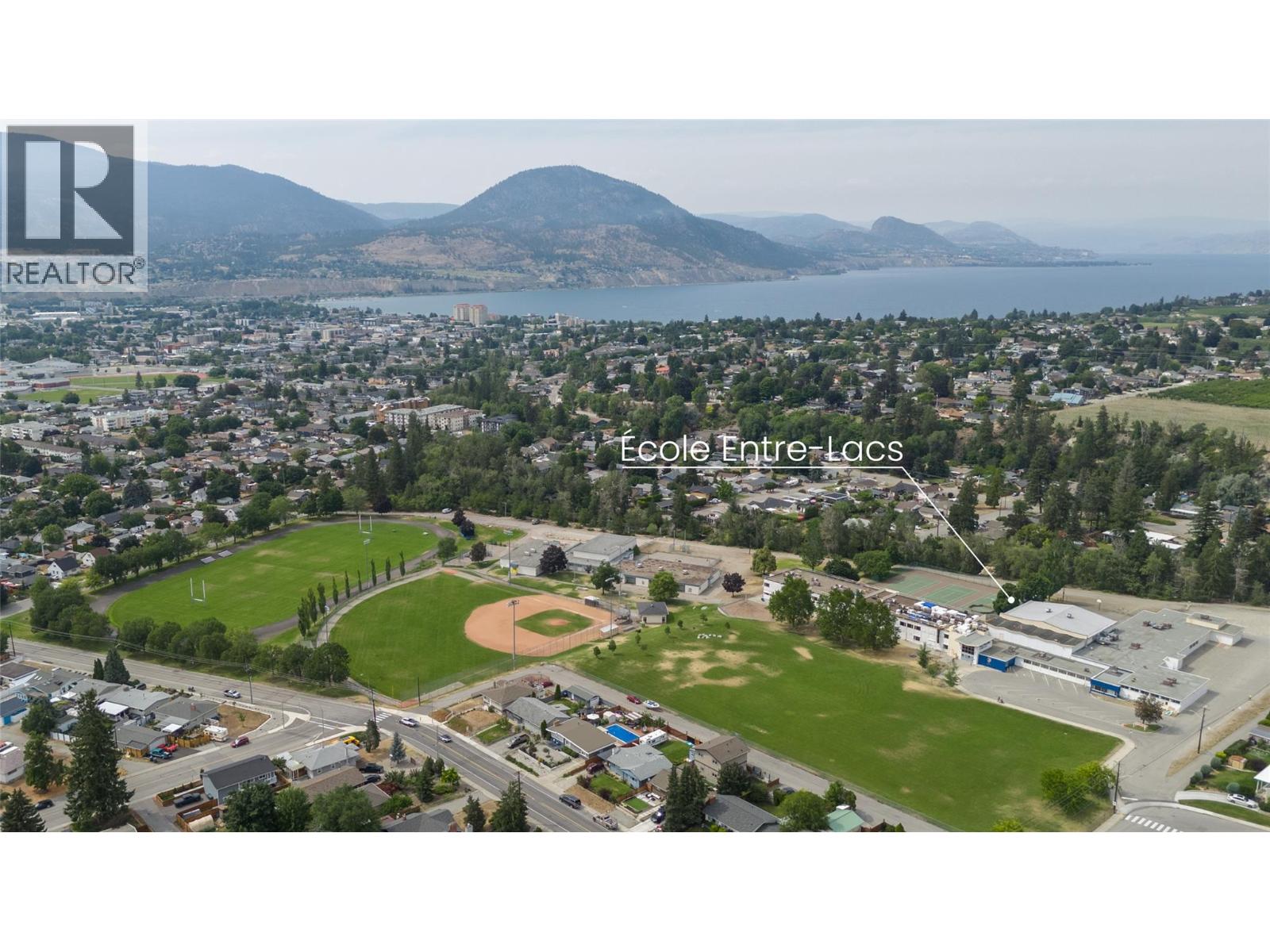 1366 Ridgedale Avenue - 33