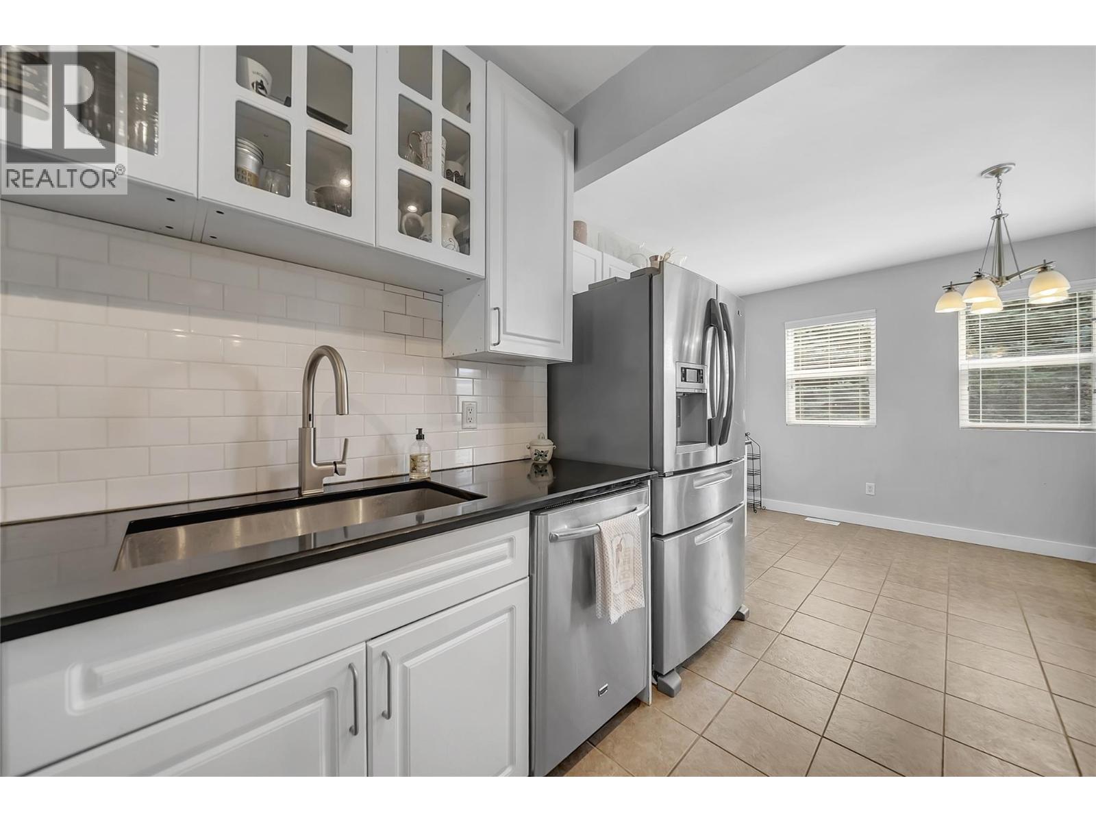 1366 Ridgedale Avenue - 9