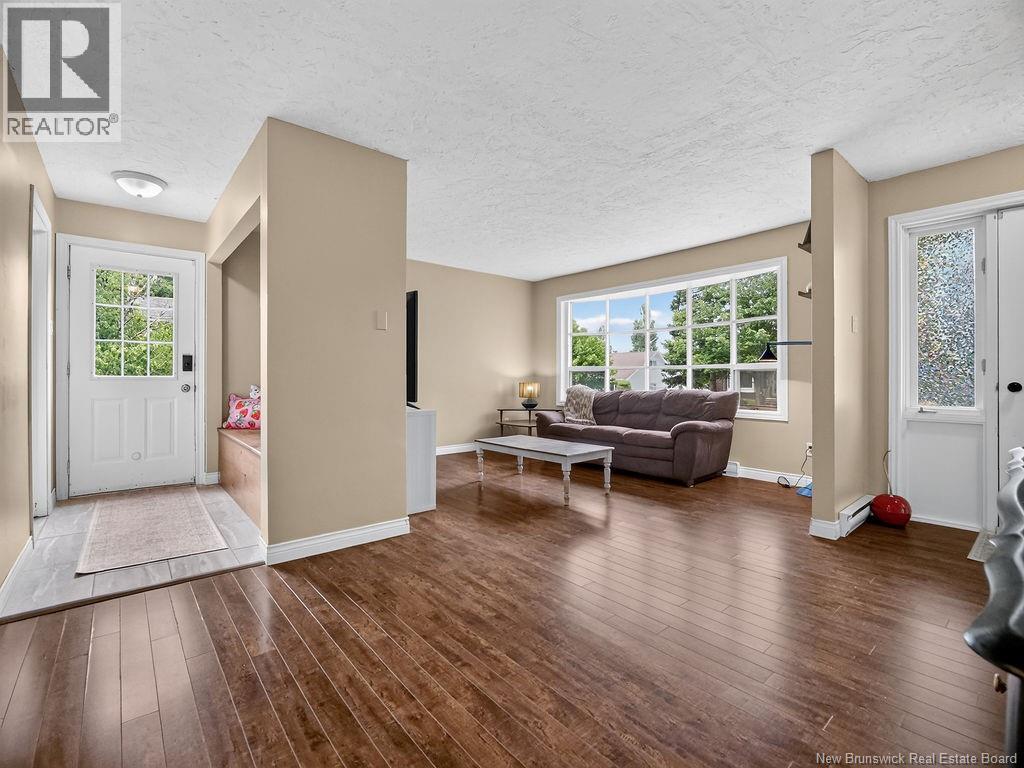 121 Cherrylawn Drive - Image 19