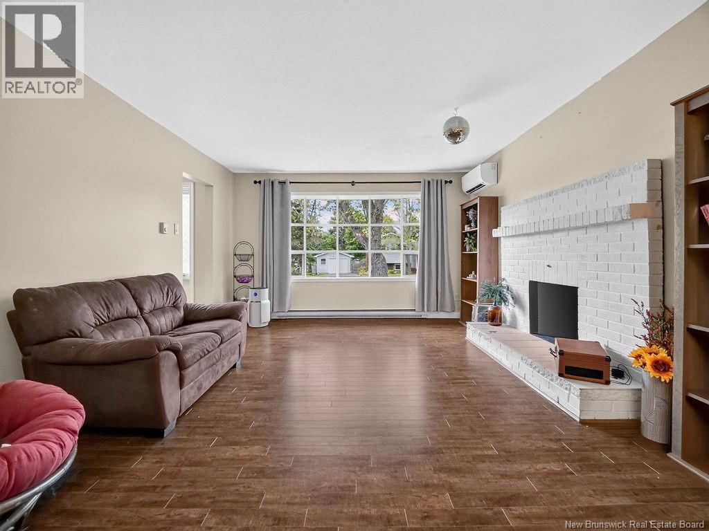 121 Cherrylawn Drive - 14