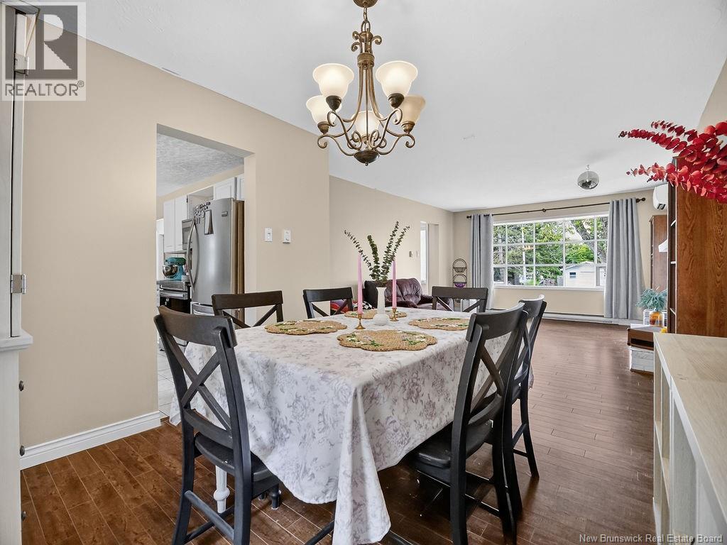 121 Cherrylawn Drive - 13