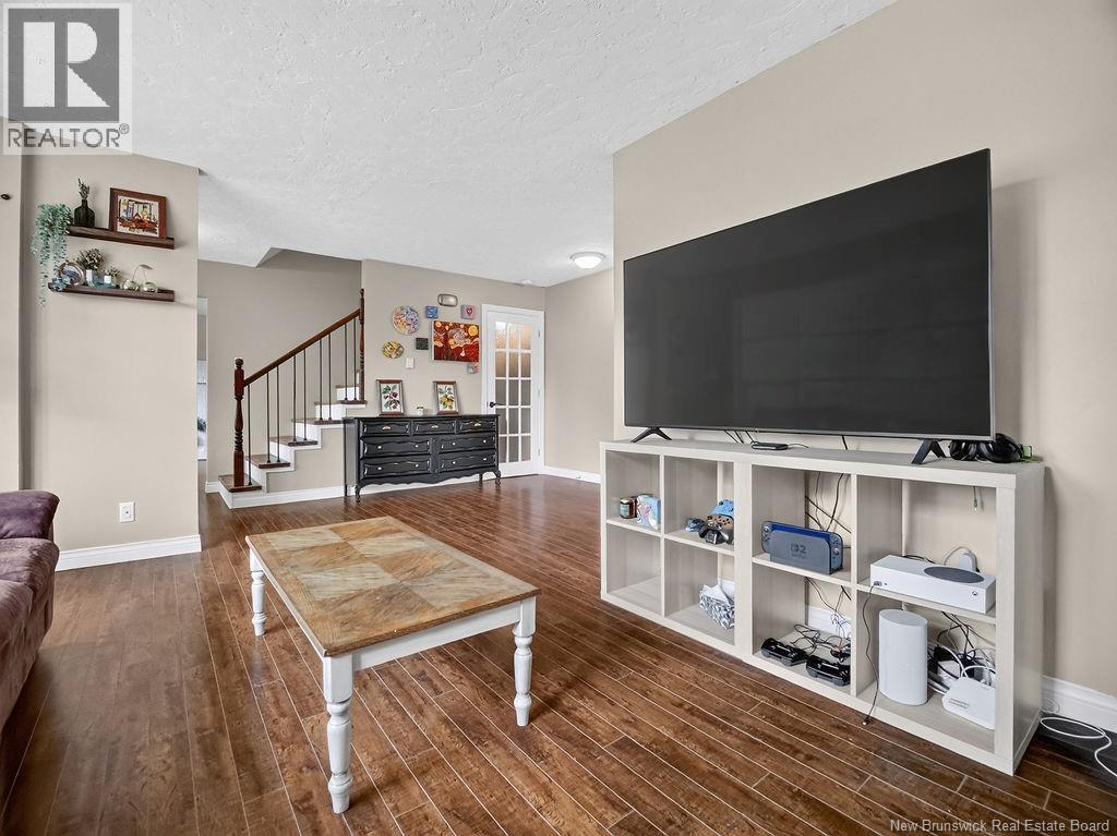 121 Cherrylawn Drive - Image 20