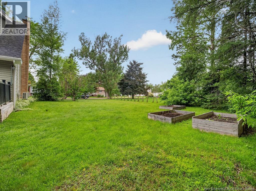 121 Cherrylawn Drive - Image 38
