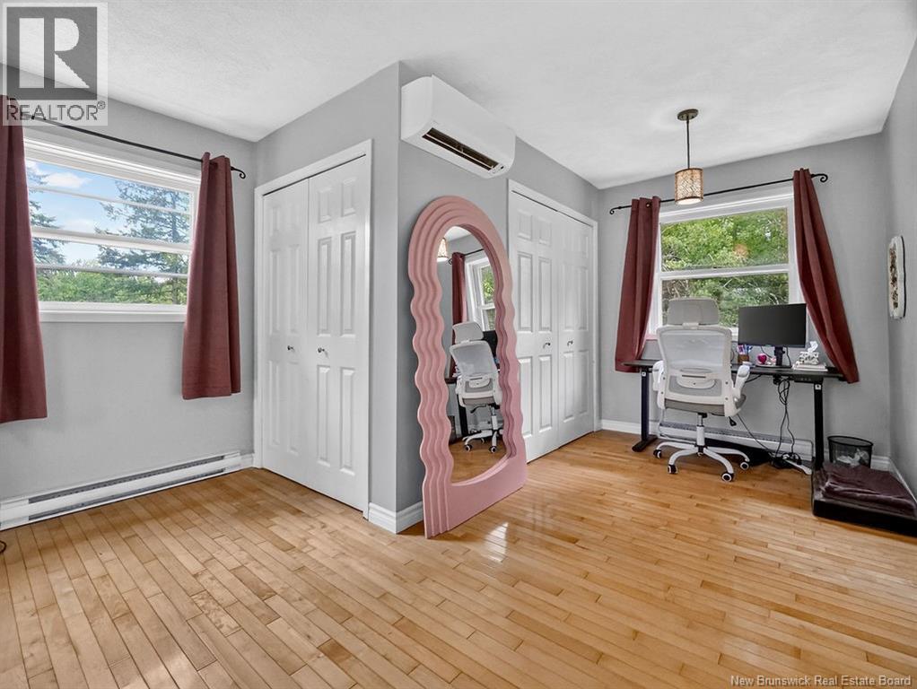 121 Cherrylawn Drive - 25