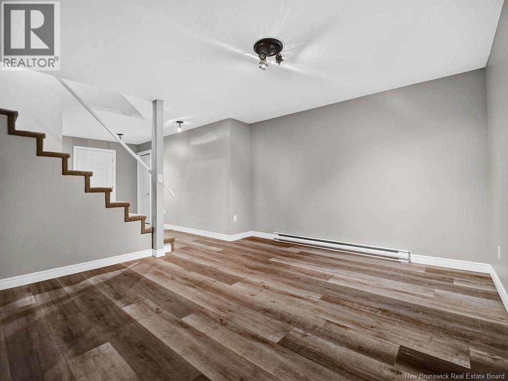 121 Cherrylawn Drive - 34