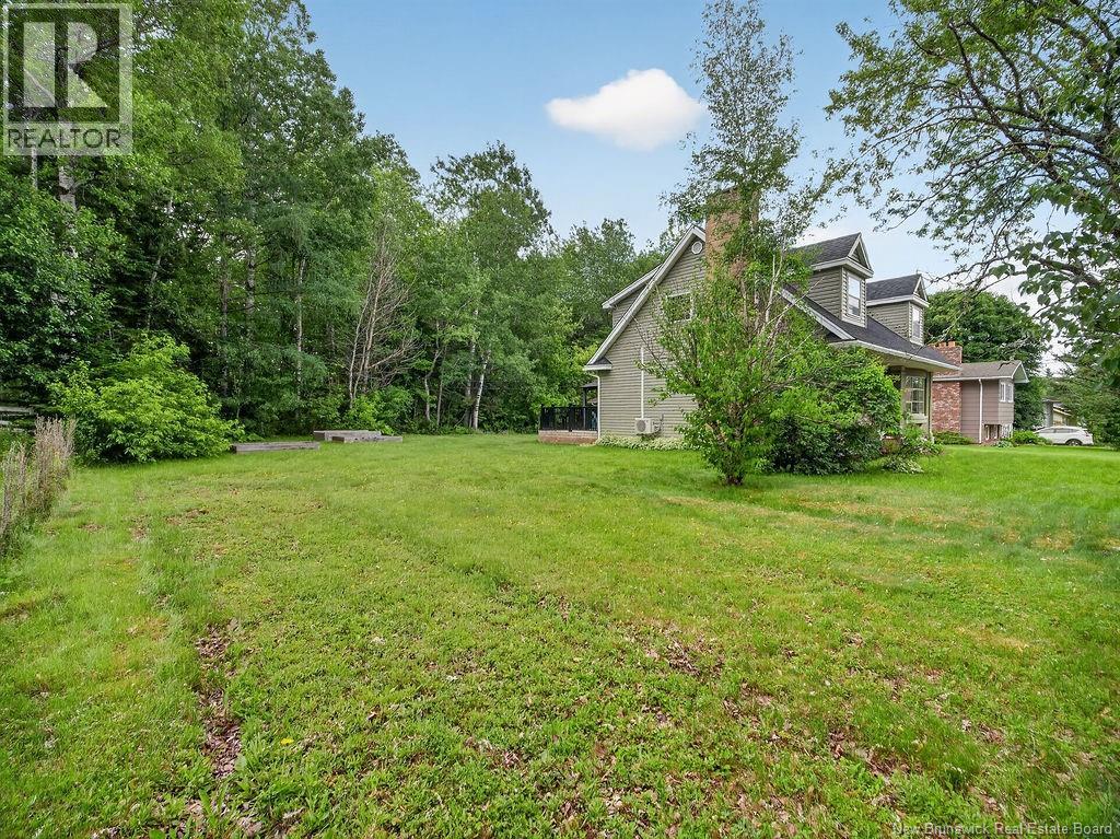 121 Cherrylawn Drive - 39