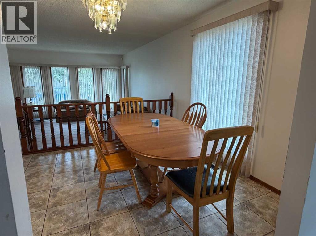 5411 46 Street - 5
