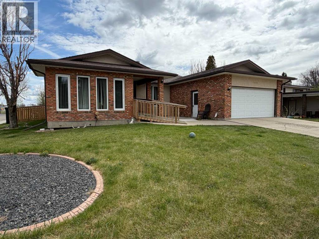 5411 46 Street - 1