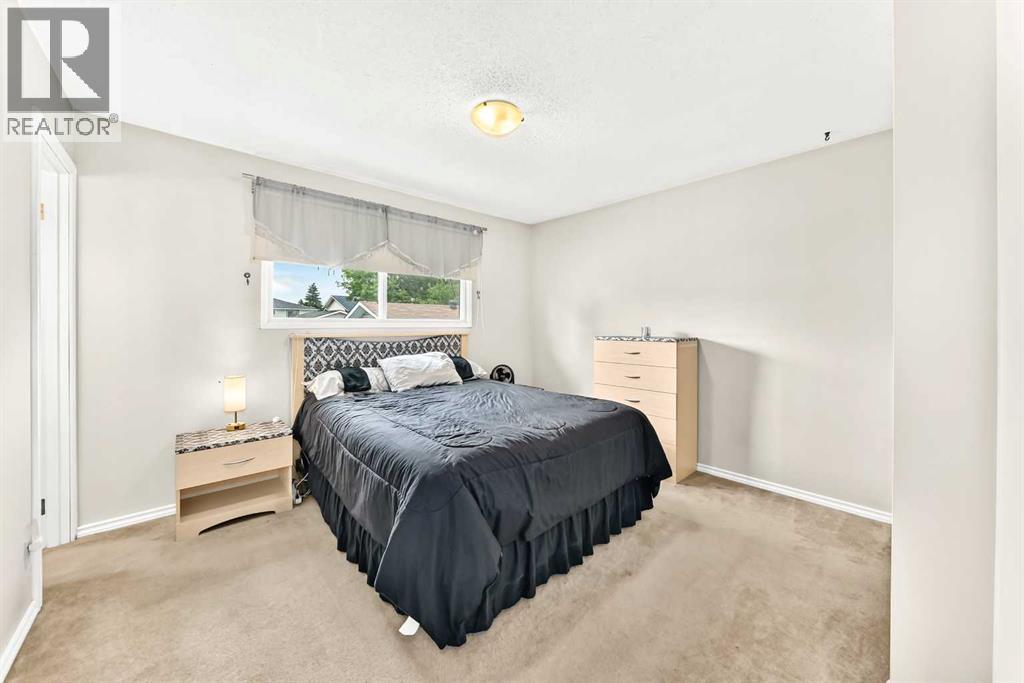 67 Newcombe Crescent - 12