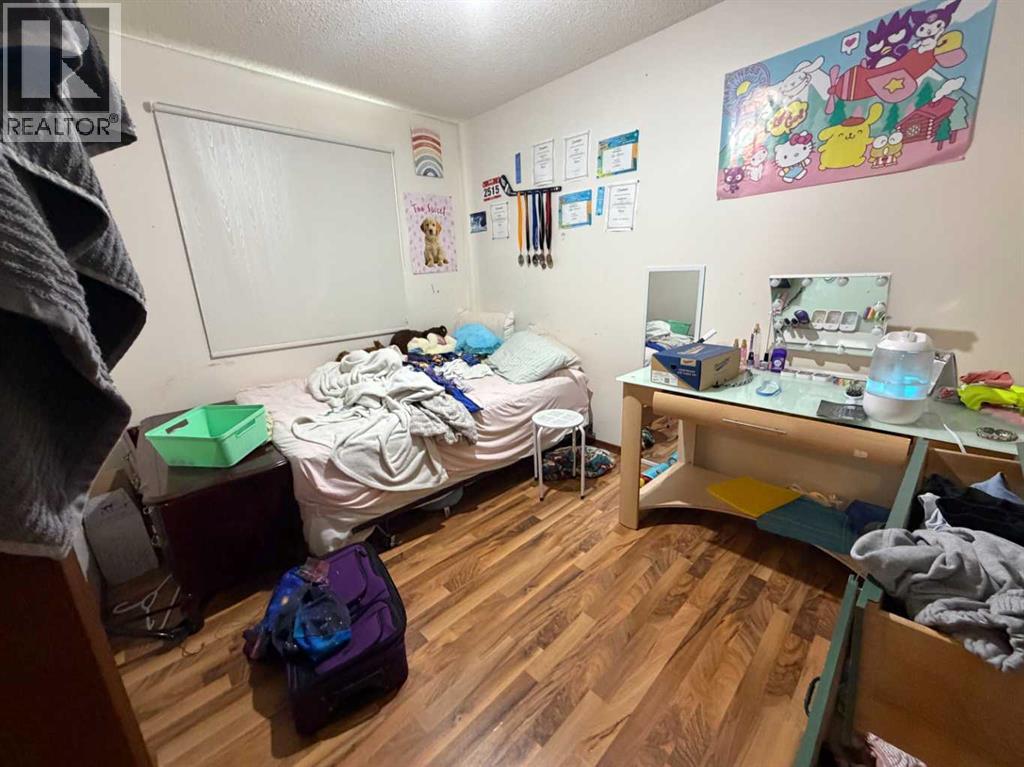 5411 46 Street - 26