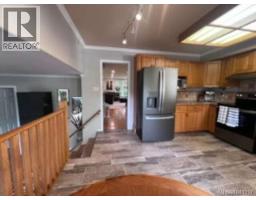 Entrance - 100 Elk Rd, Lake Cowichan, BC V0R2G0 Photo 10