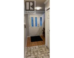 Family room - 100 Elk Rd, Lake Cowichan, BC V0R2G0 Photo 11