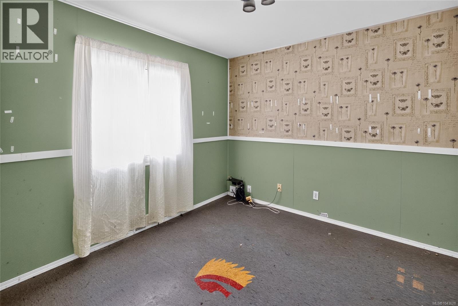 3966 6th Ave - 10
