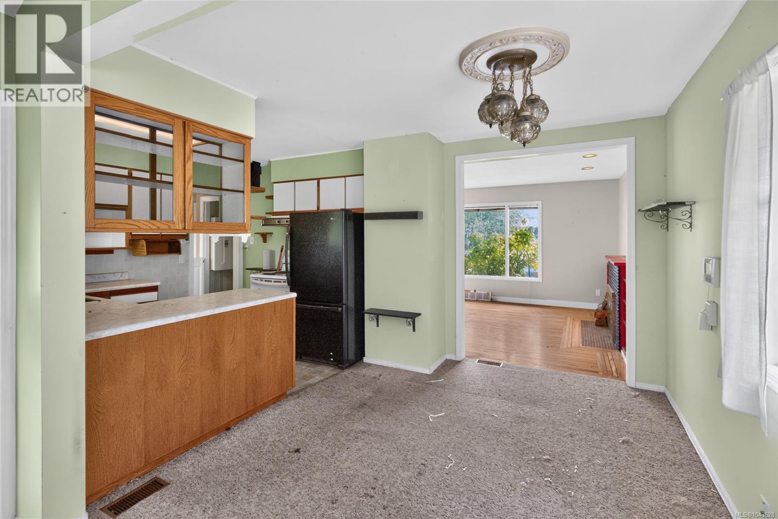 3966 6th Ave - 7