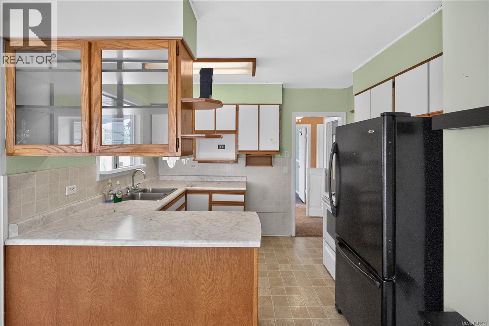 3966 6th Ave - 8