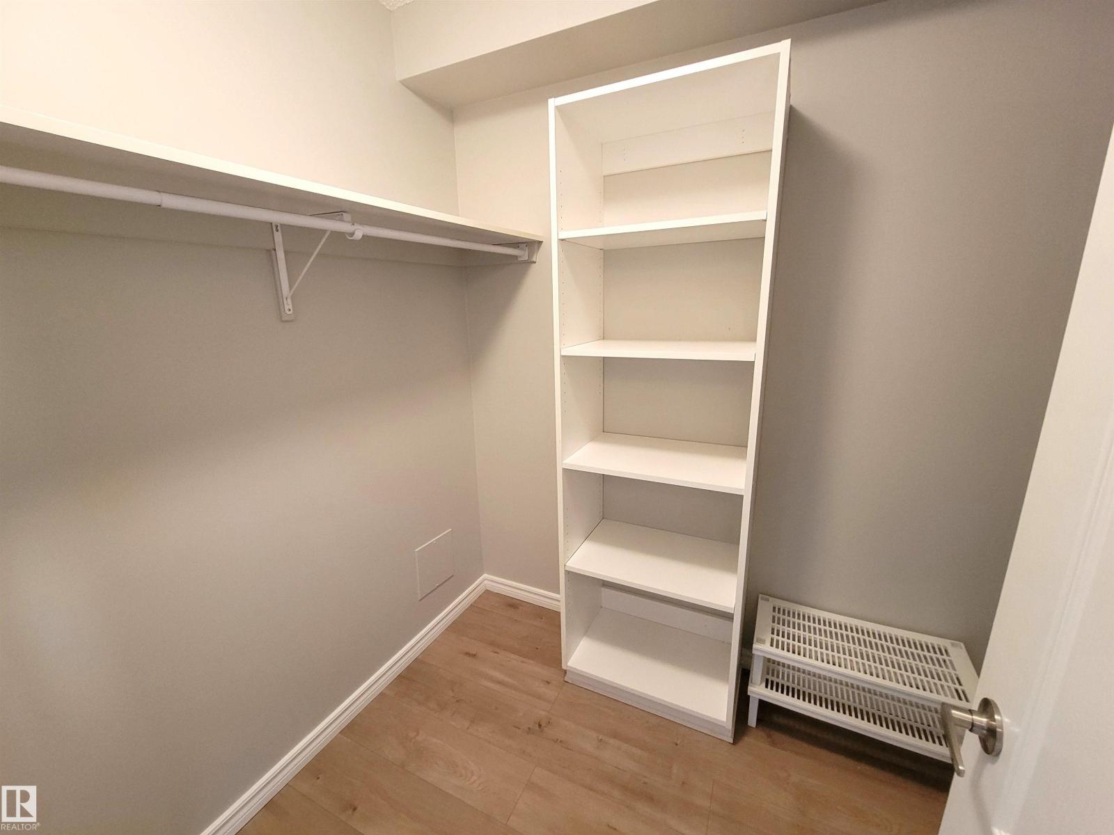 #1002 9741 110 ST NW - 15