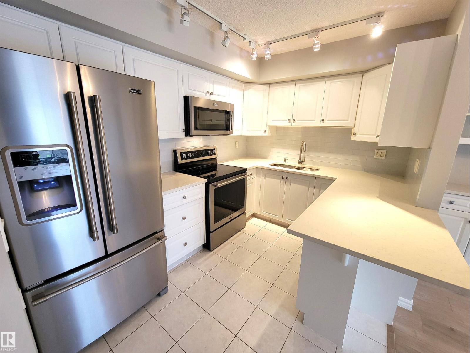 #1002 9741 110 ST NW - 5