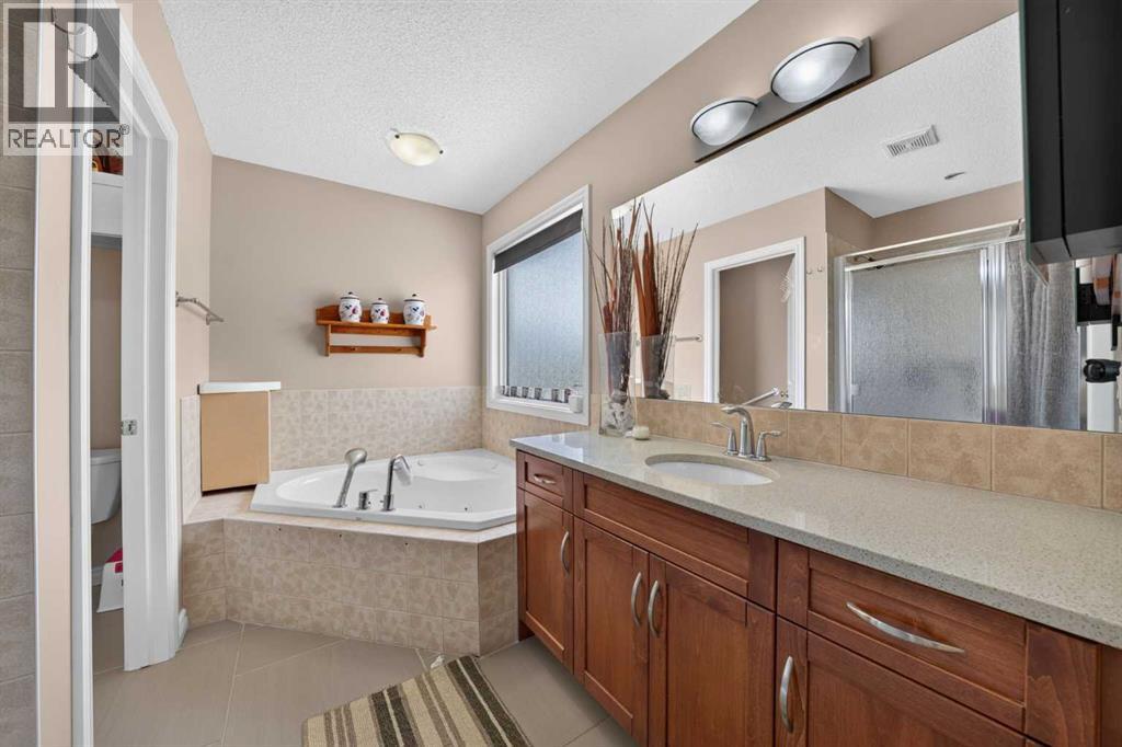 202 Silverado Range Place SW - 21