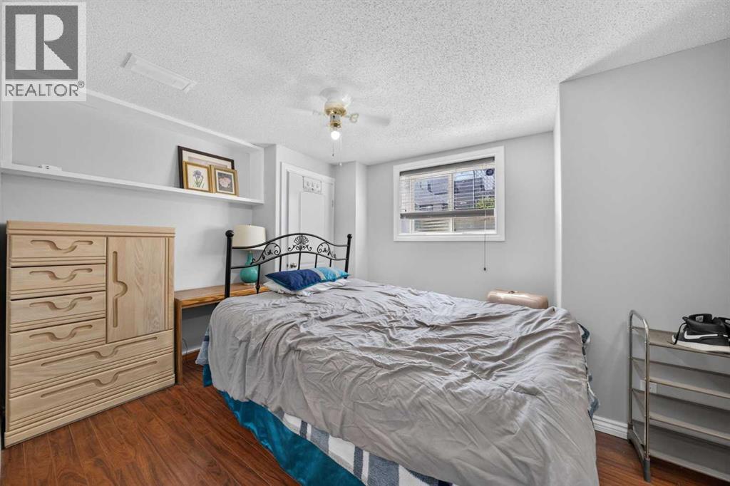 202 Silverado Range Place SW - 31