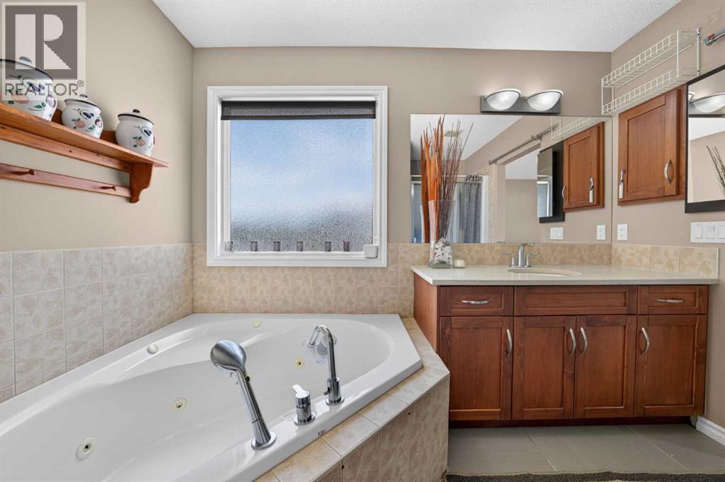 202 Silverado Range Place SW - 22