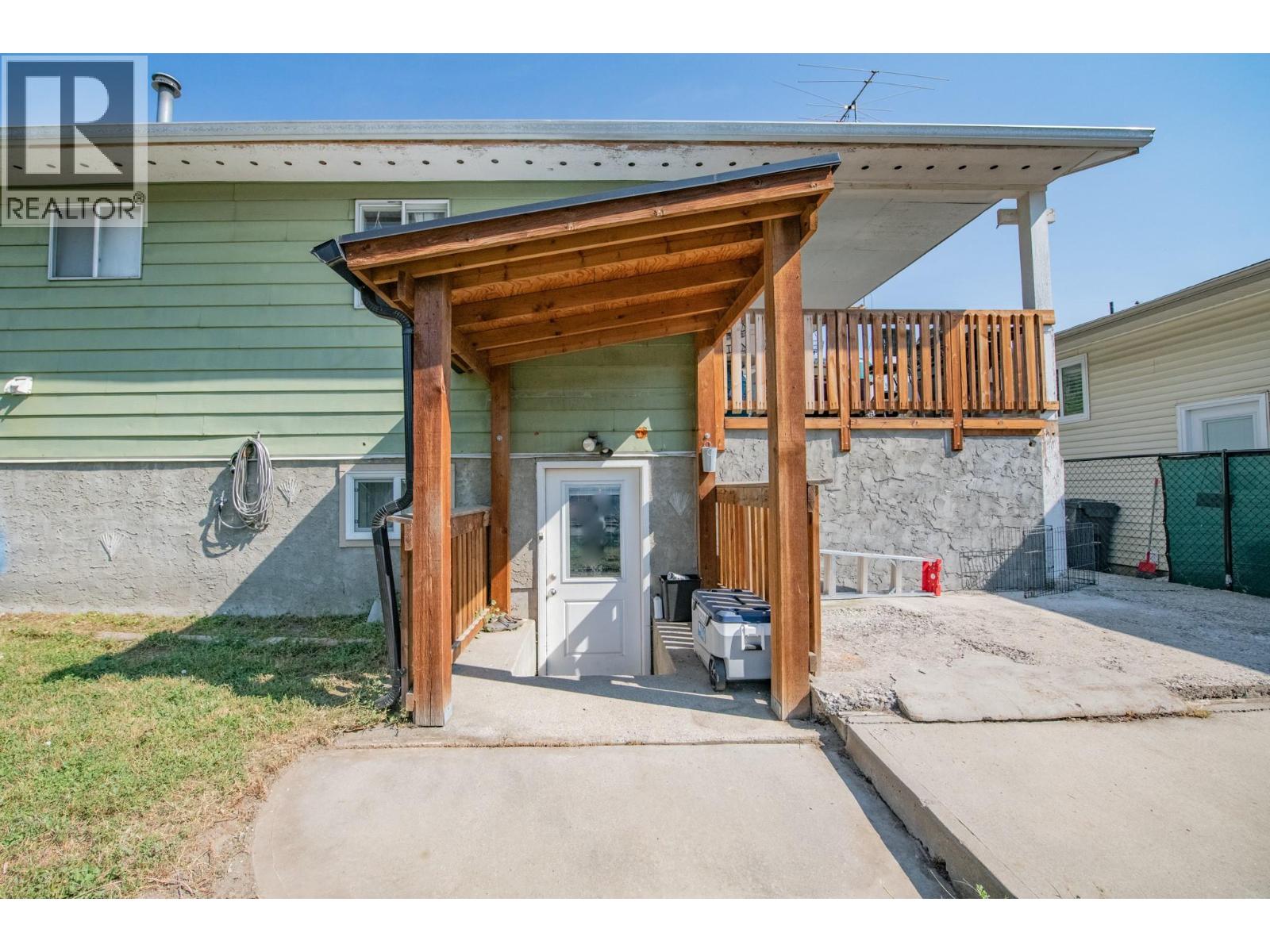 3313 Belaire Drive - 21