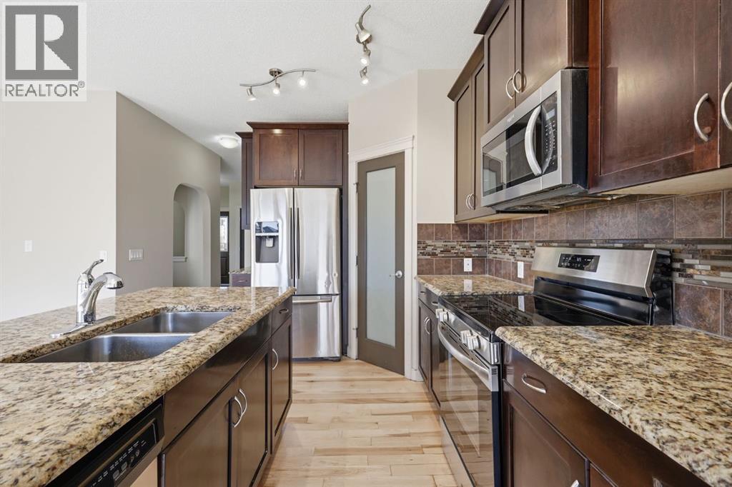 6 Evanspark Manor NW - 11