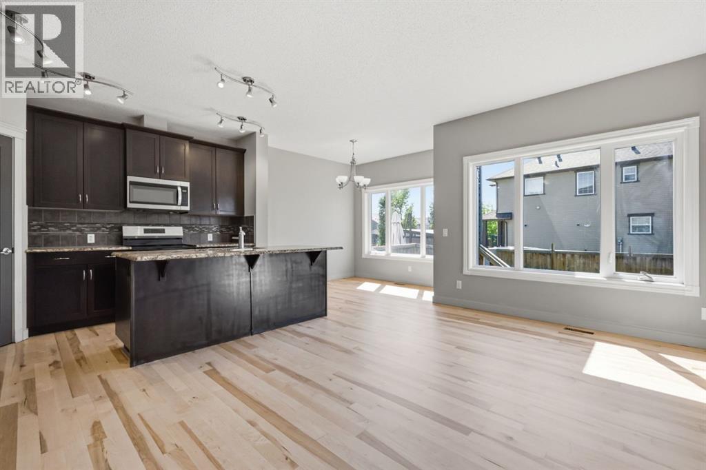6 Evanspark Manor NW - 13