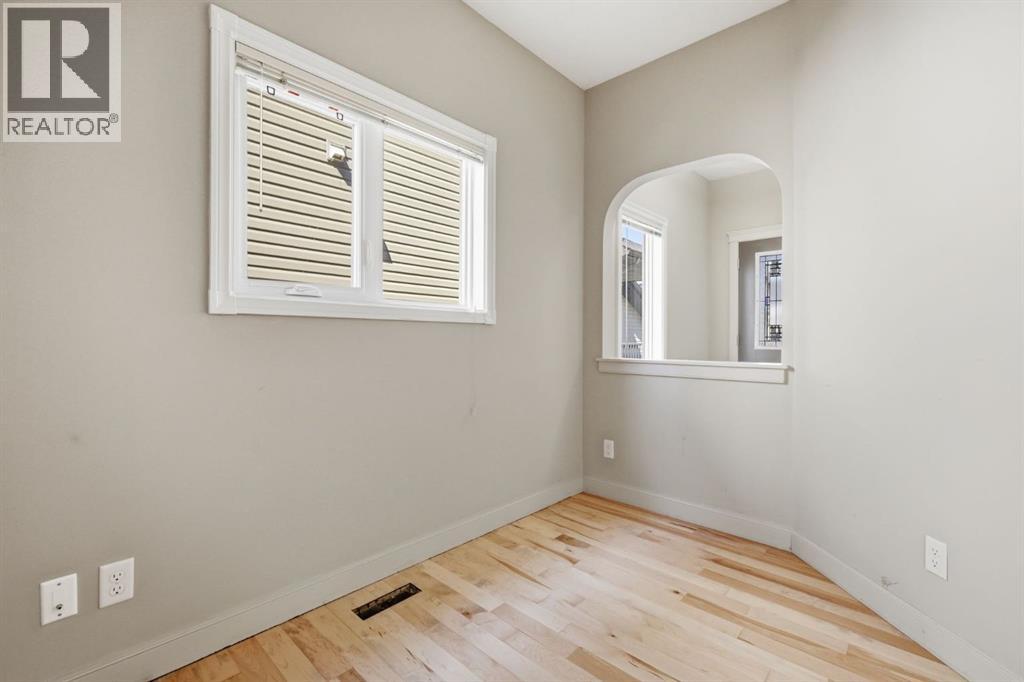 6 Evanspark Manor NW - 6