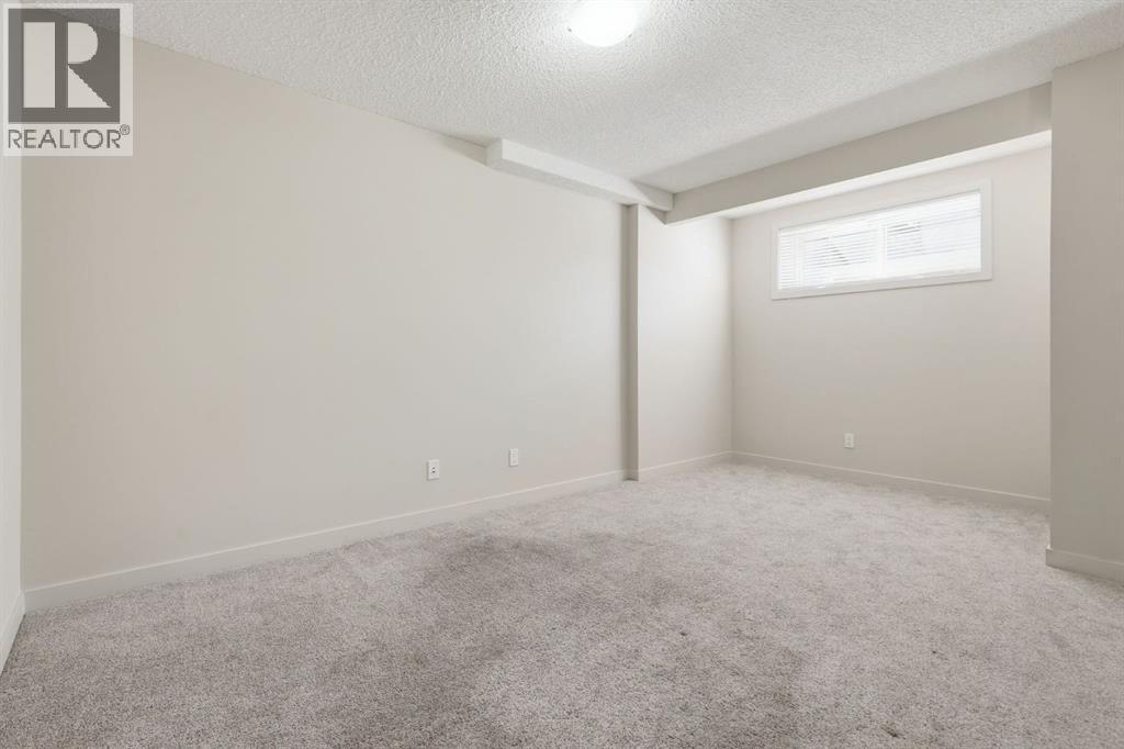 6 Evanspark Manor NW - 39