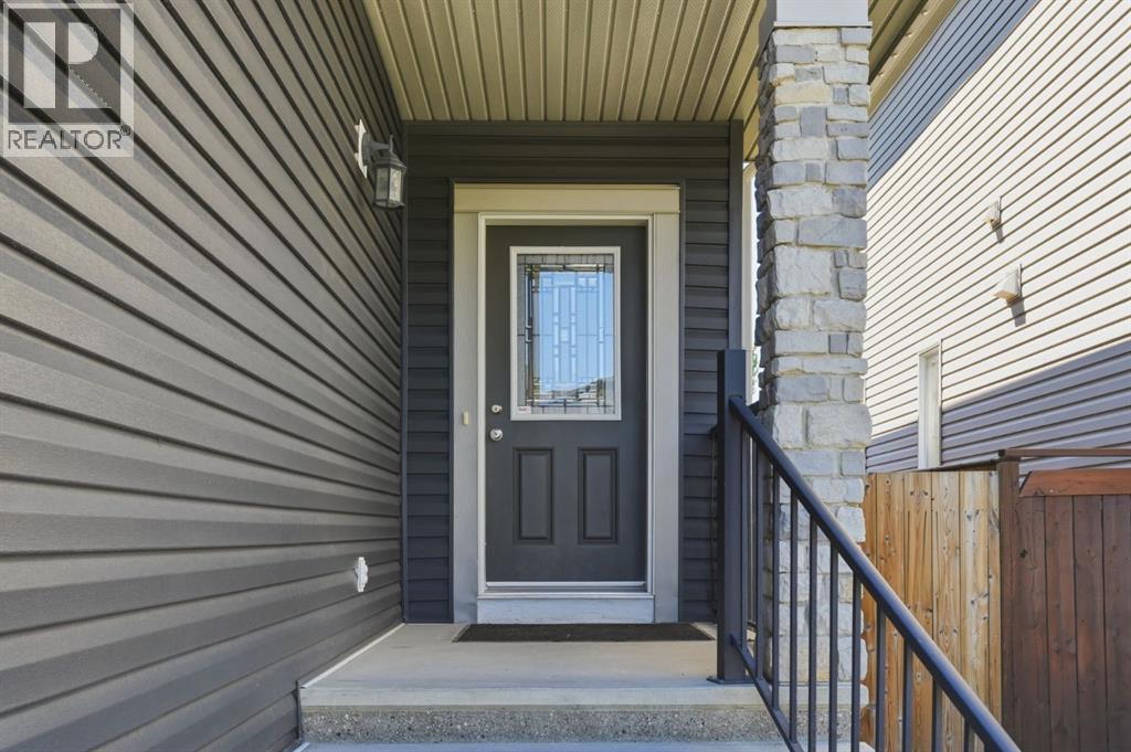 6 Evanspark Manor NW - 2