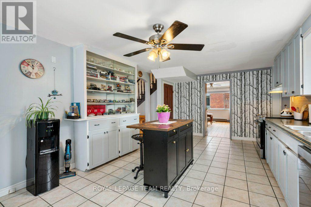 506 VICTORIA STREET - Image 12