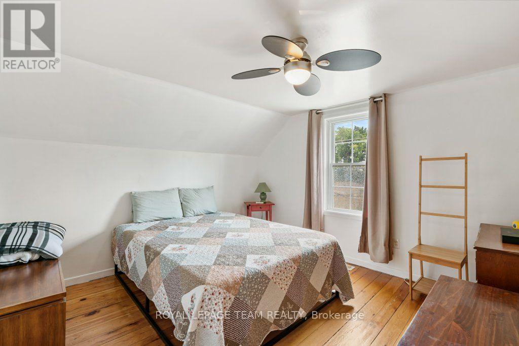 506 VICTORIA STREET - Image 25