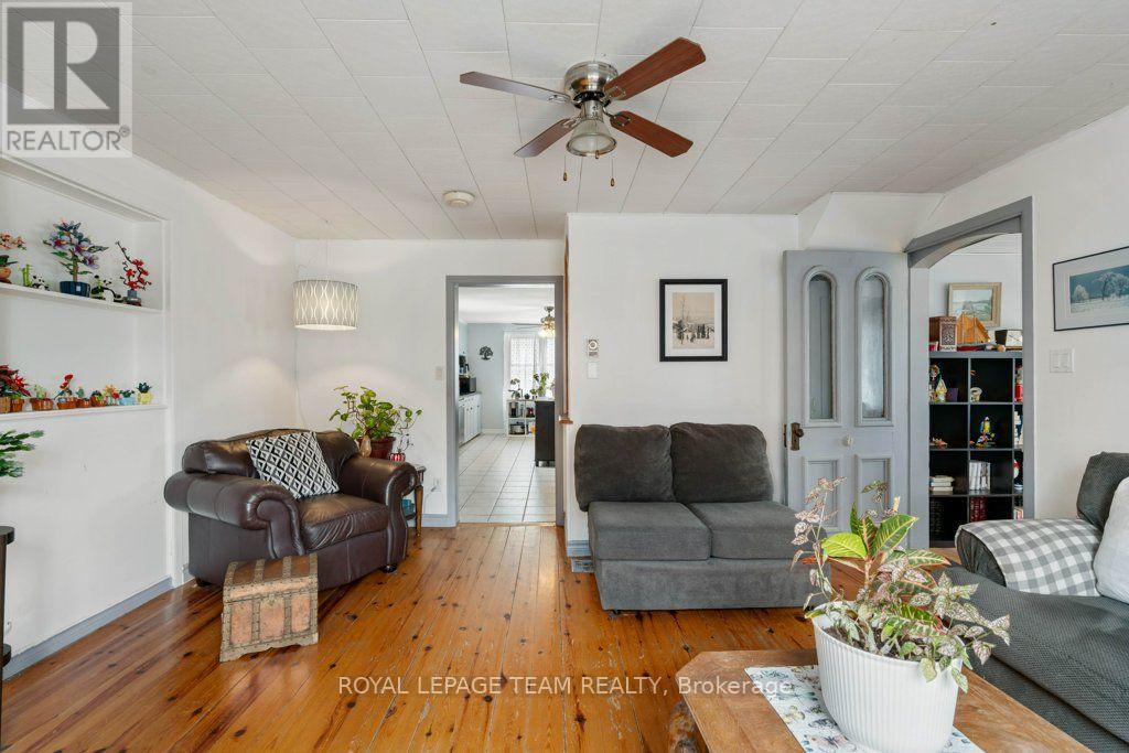 506 VICTORIA STREET - Image 8