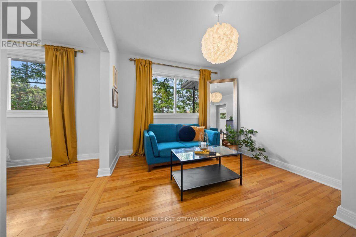 881 BLAIR ROAD - 19