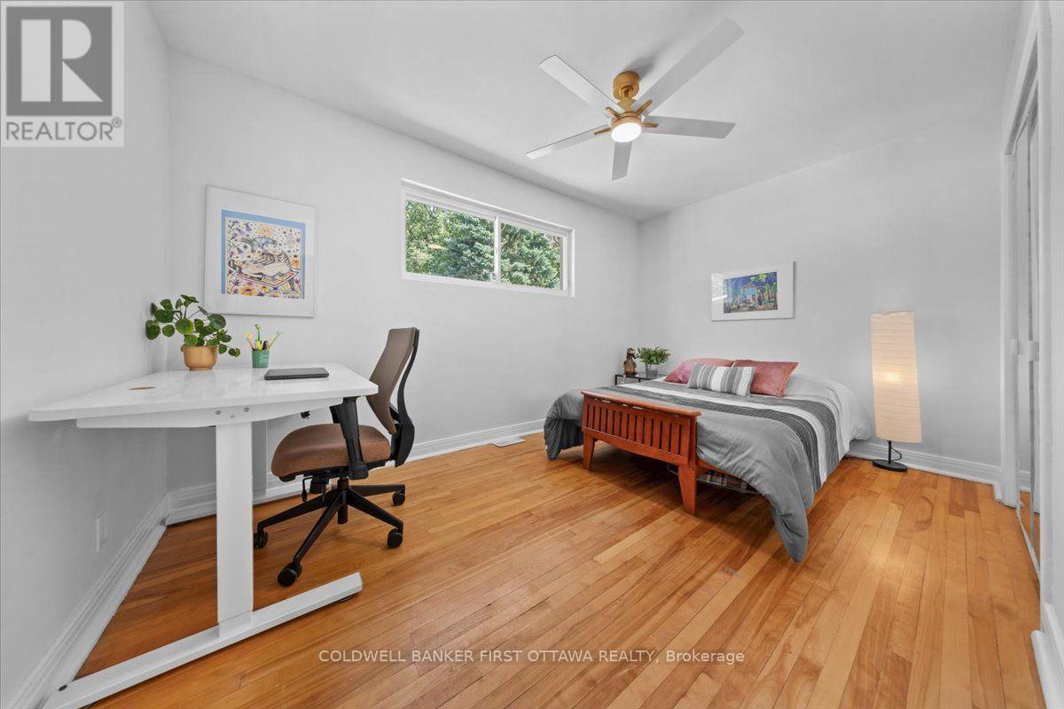 881 BLAIR ROAD - 21