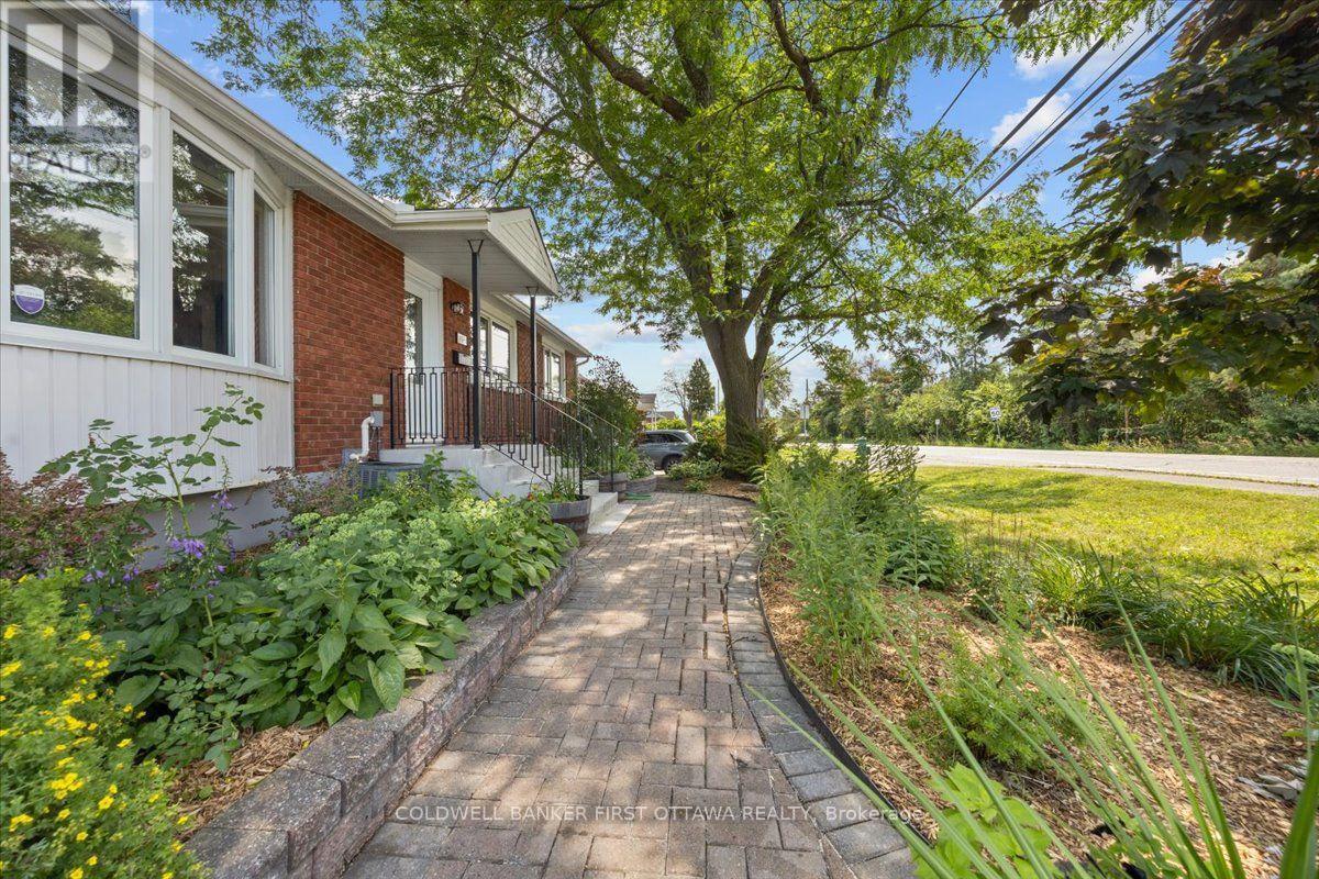 881 BLAIR ROAD - 3