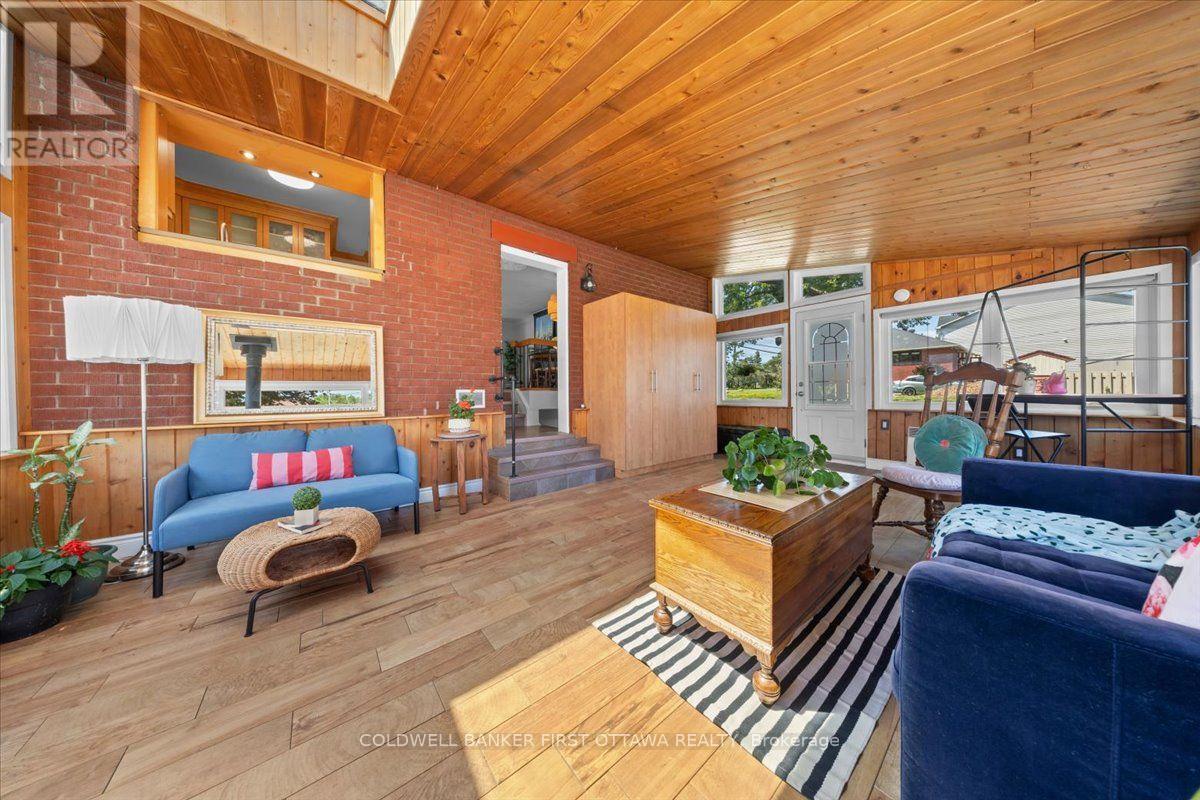 881 BLAIR ROAD - 30