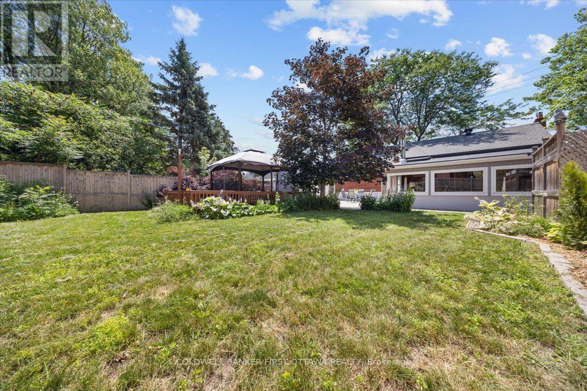 881 BLAIR ROAD - 35