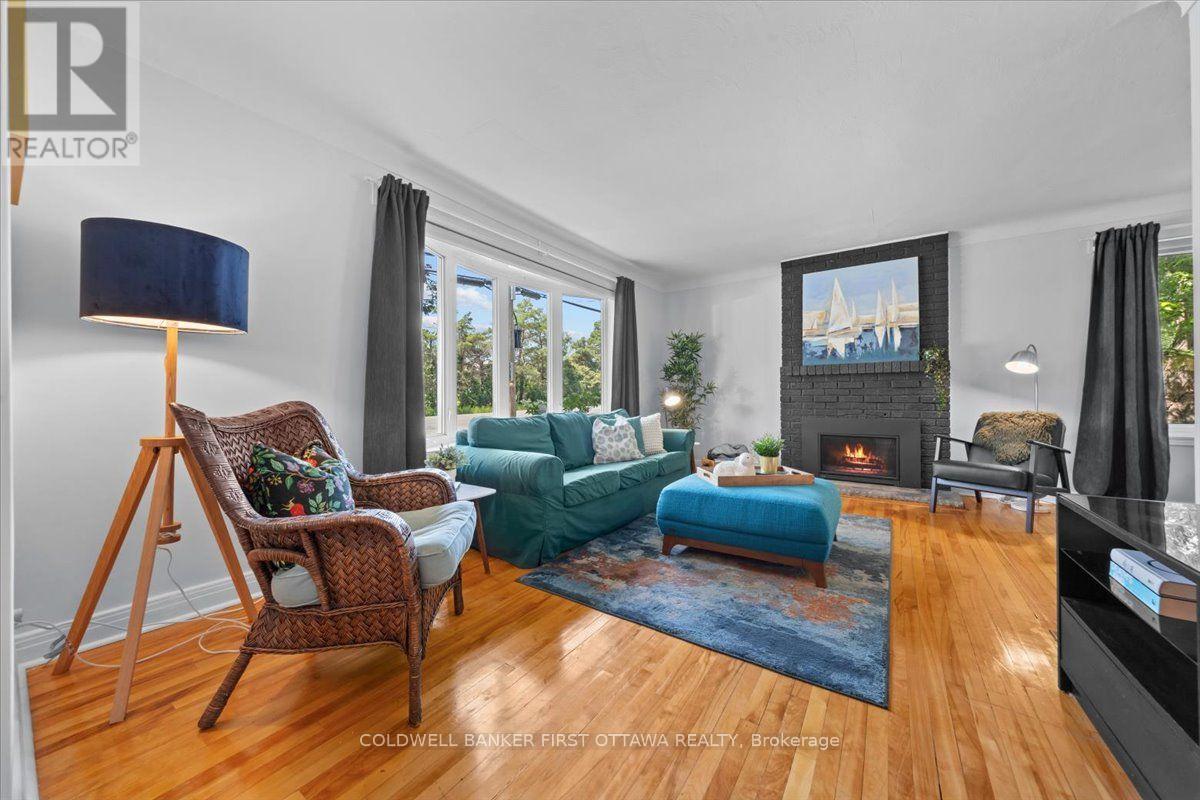 881 BLAIR ROAD - 7