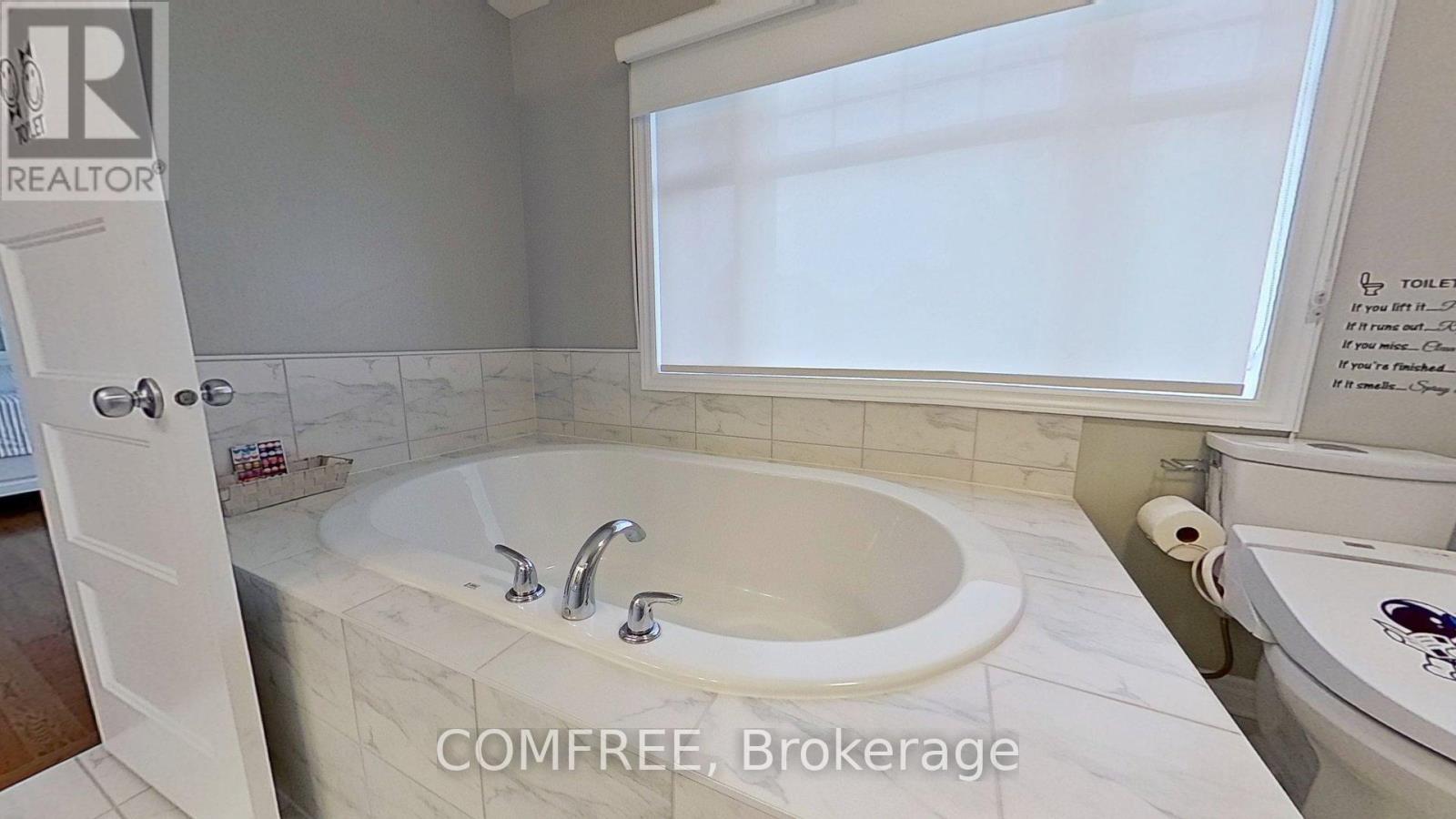 216 MAGPIE STREET - 17