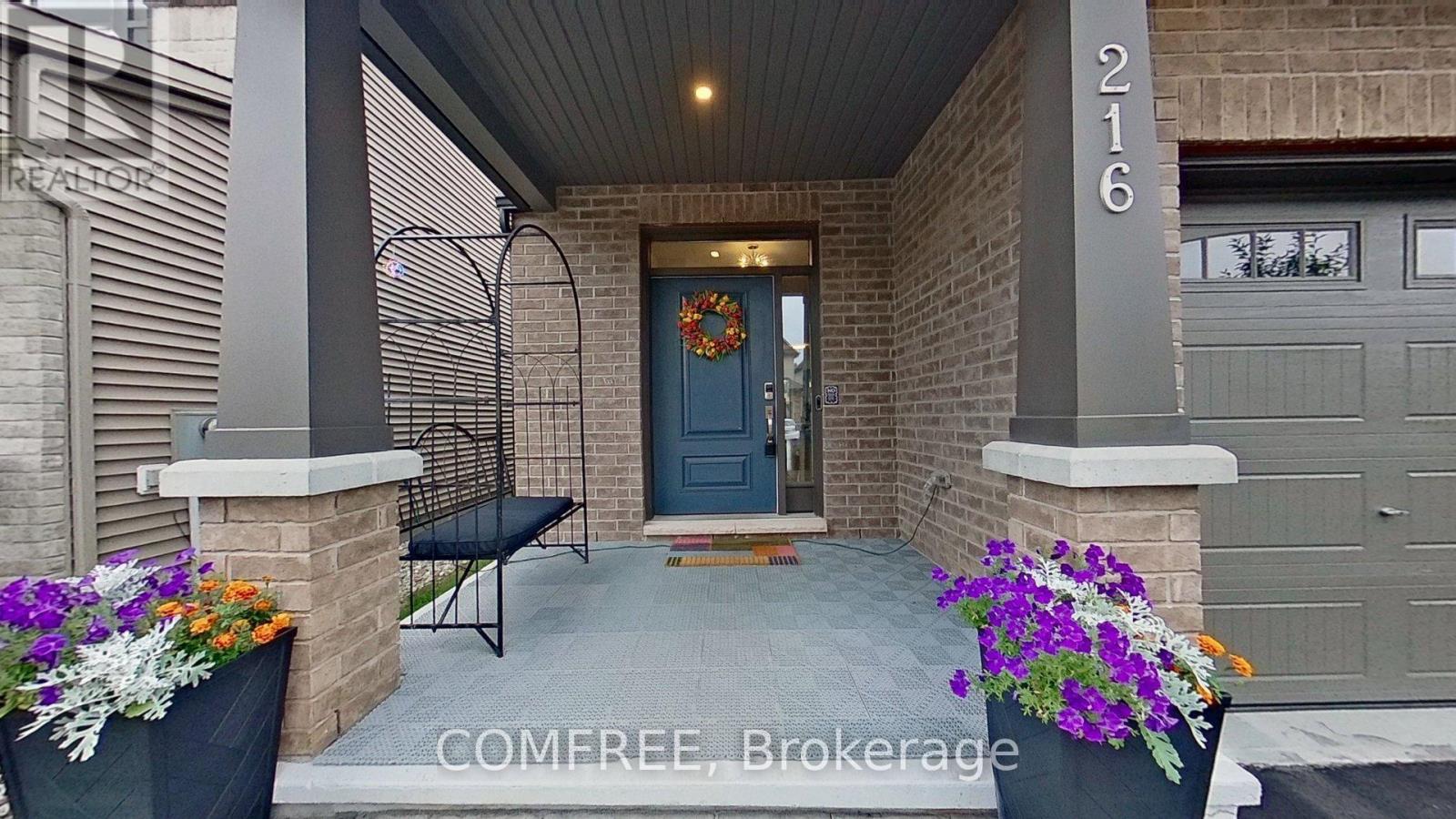 216 MAGPIE STREET - 2